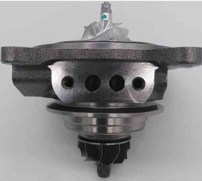 Střed turba Ložiskový uzel 04C145702P 04C145703H - foto 2