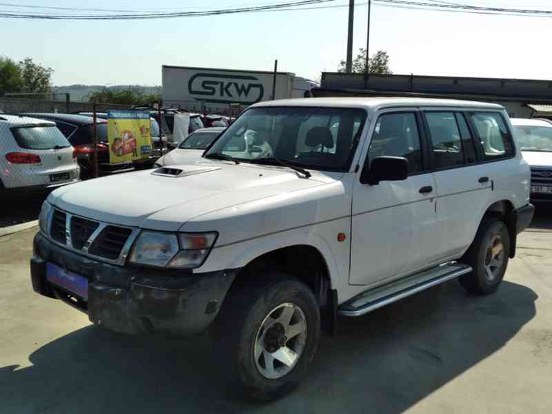 NISSAN PATROL GR WAGON 3.0 DI TURBO 4x4 DPH - foto 3