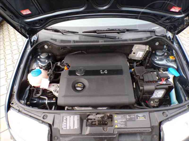 Škoda Fabia 1,4 16V KLIMA,TAŽ.ZAŘ. - foto 17