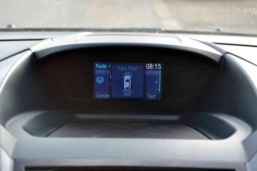 Ford Grand C-Max 1.6i 16V 92kW Titanium - foto 8