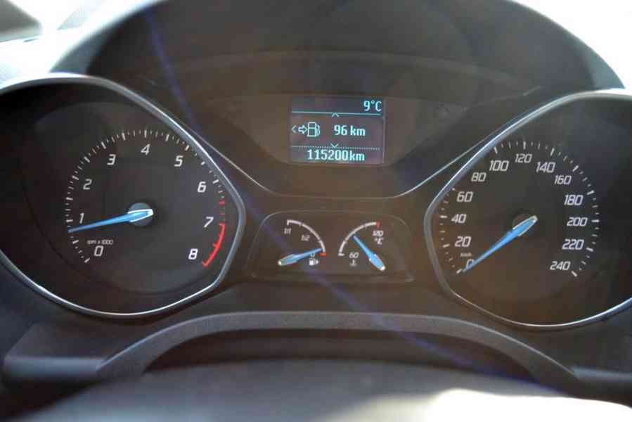 Ford Grand C-Max 1.6i 16V 92kW Titanium - foto 17