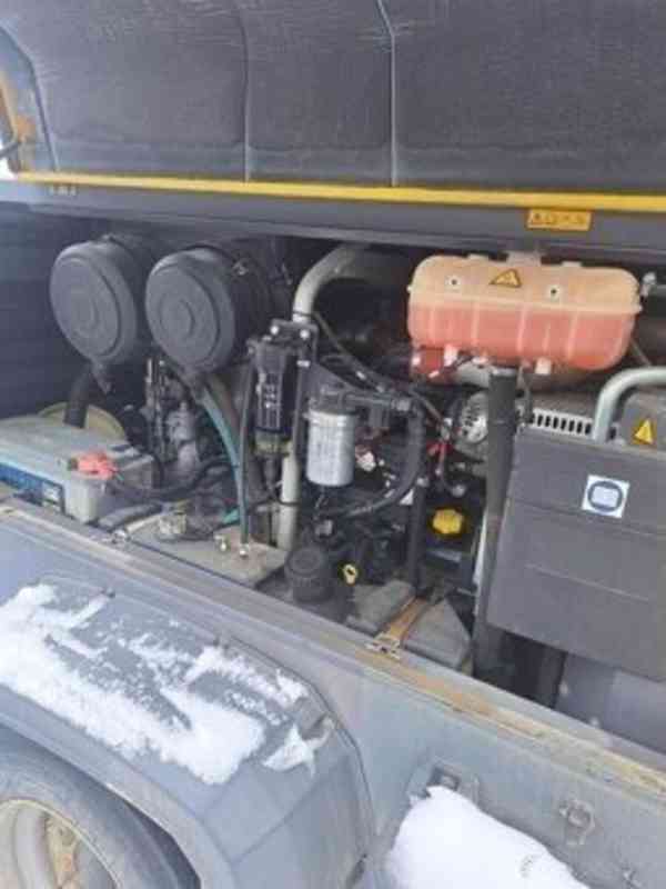 14bar kompresor přívěs SPZ 12m3/min AtlasCopco XAVS186 - foto 4