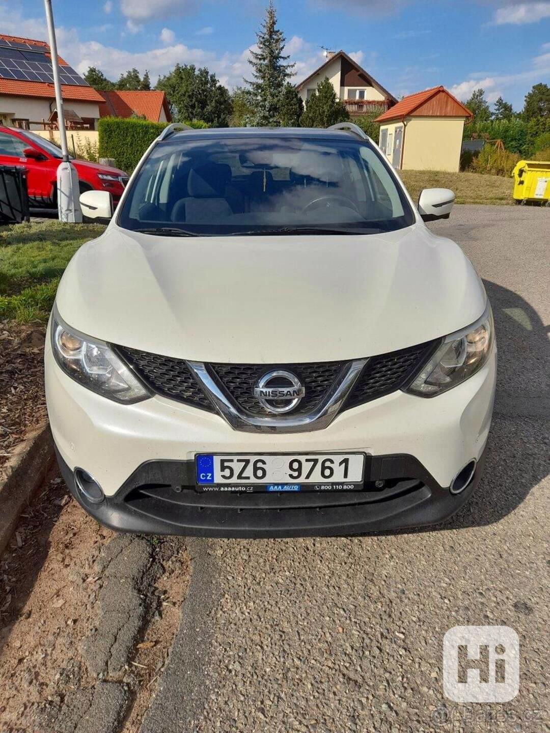 Nissan Qashqai 2,0   Nissan Qashqai - foto 1