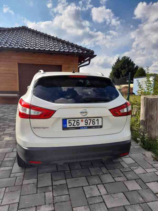 Nissan Qashqai 2,0   Nissan Qashqai - foto 8