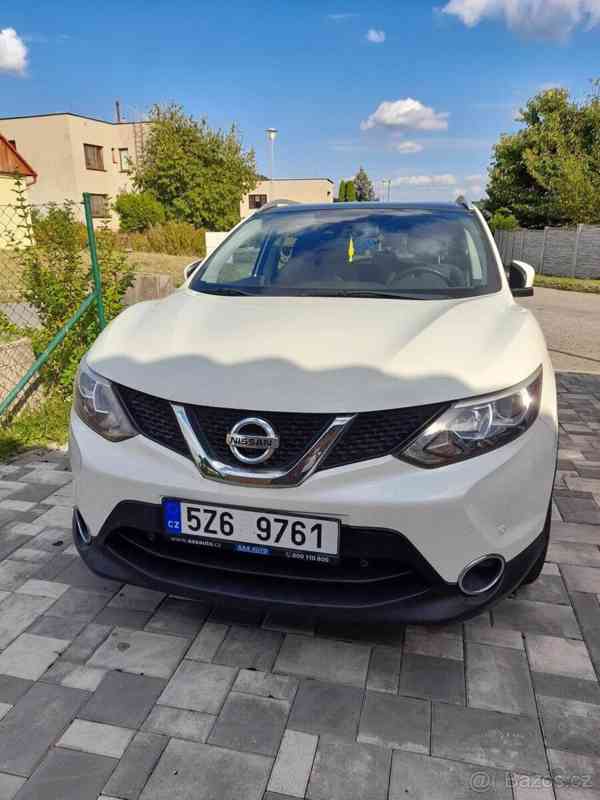 Nissan Qashqai 2,0   Nissan Qashqai - foto 6