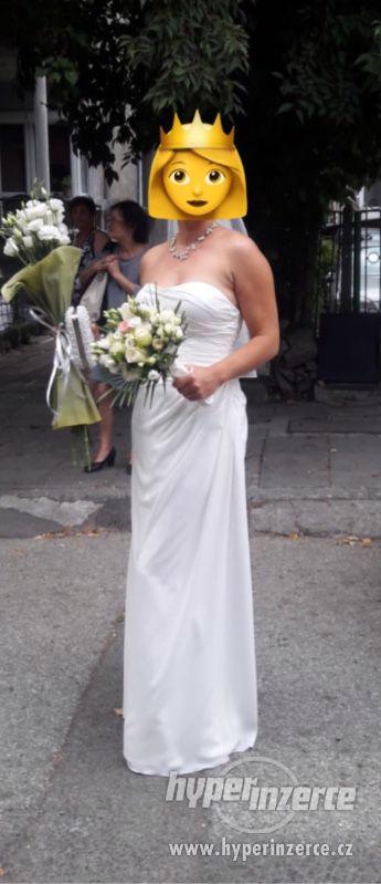 Svatební šaty a závoj / Wedding dress and veil - foto 1