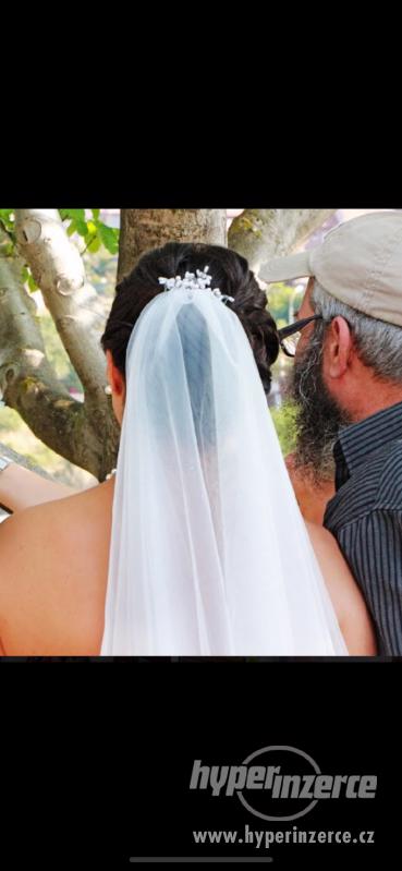Svatební šaty a závoj / Wedding dress and veil - foto 5