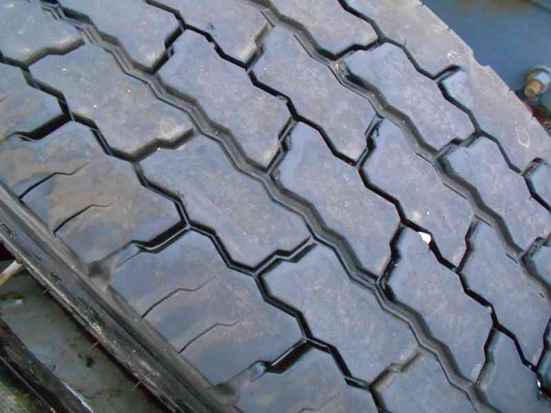 RENAULT PREMIUM R420.19T 4x2 - foto 10