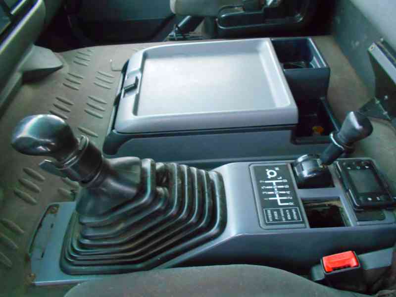 RENAULT PREMIUM R420.19T 4x2 - foto 16