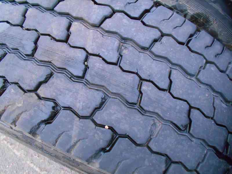 RENAULT PREMIUM R420.19T 4x2 - foto 9