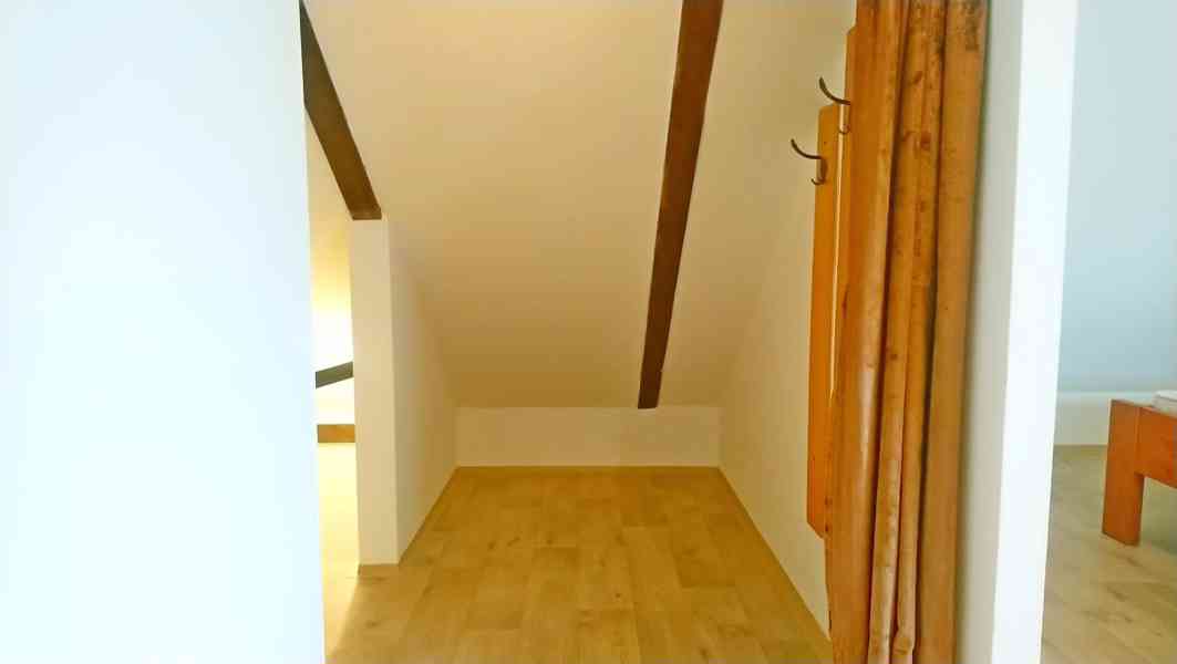 Pronájem 1+kk, 45m2 (balk+park) (Janův Důl, ul. U Plovárny)  - foto 11