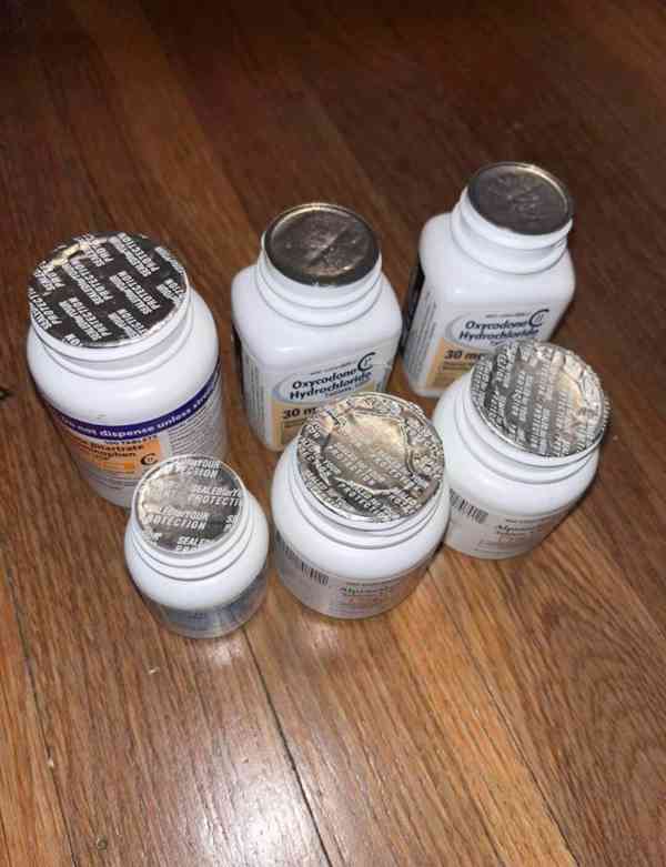 Telegram {@hakeemhanks53} Buy Cocaine in Olomouc  - foto 3