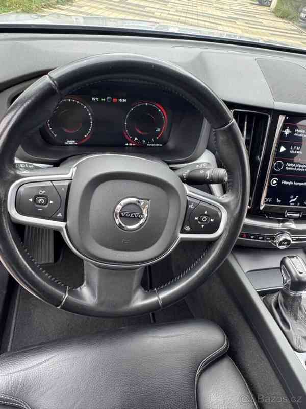 Volvo XC60 2,0   D4 2020 - foto 7