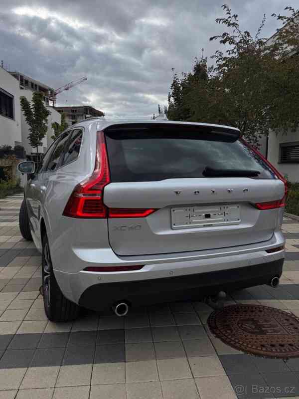 Volvo XC60 2,0   D4 2020 - foto 18