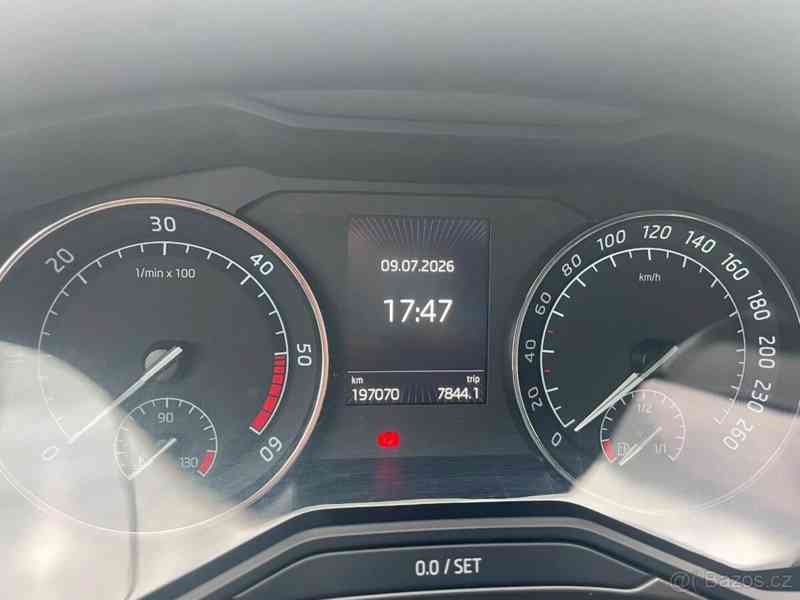 Škoda Superb 2,0   3, 4x4 - foto 3