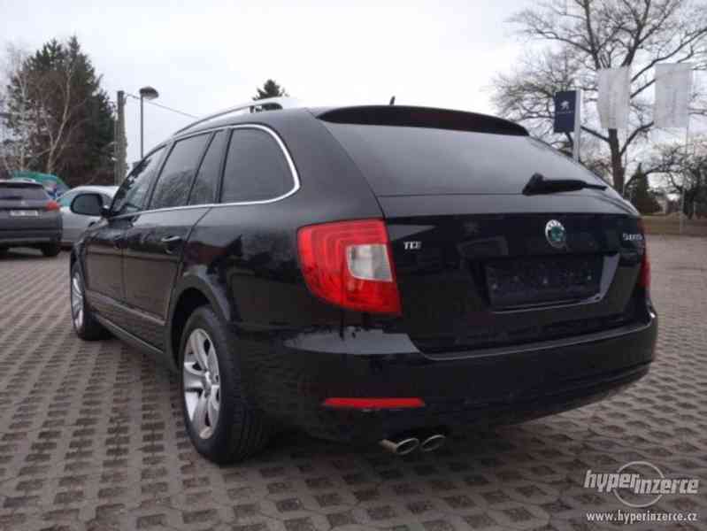 ŠKODA SUPERB KOMBI, 2TDI, ROK 2010, ČERNÁ BARVA - foto 13