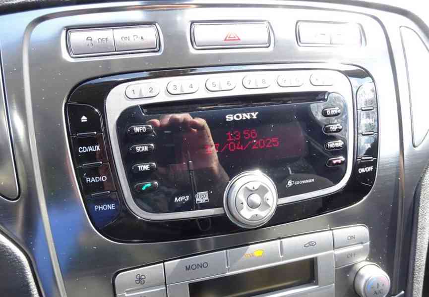 Ford Mondeo 2.2 TDCI Combi r.v.2009 (129 kw) Koupeno v ČR - foto 11