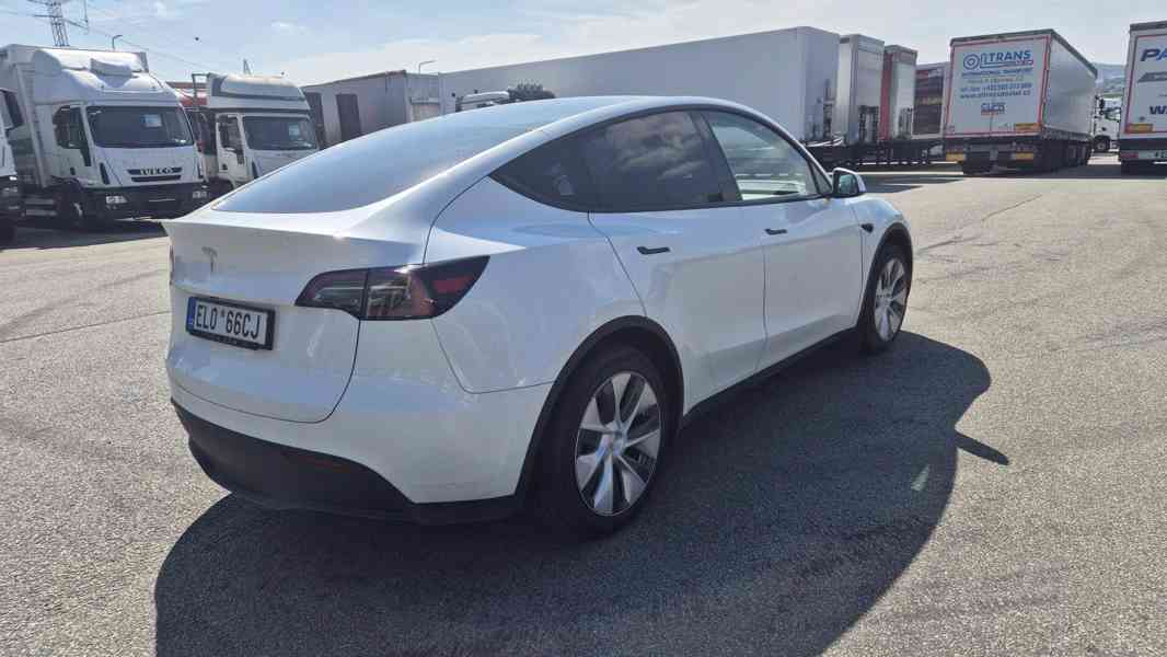 TESLA Model Y RWD Long Range - foto 6