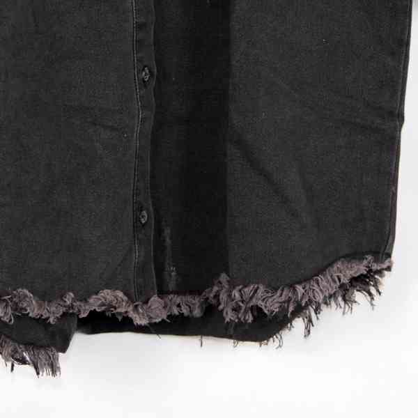 Missguided - Malé černé oversized džínové košilové šaty Veli - foto 8