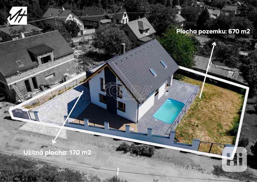 Novostavba domu 5+kk s garáží i bazénem - foto 3