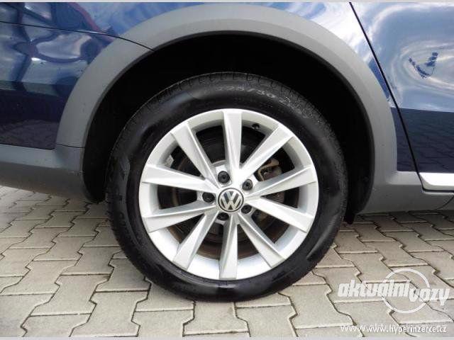 Volkswagen Passat 2.0, nafta, RV 2012, navigace - foto 5