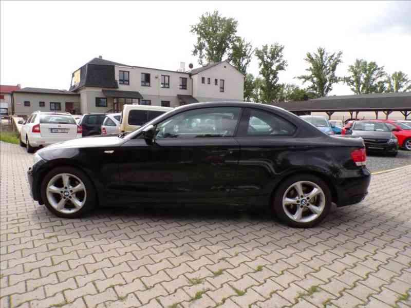 BMW 2,0 118D - foto 5