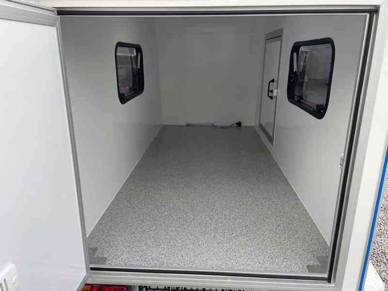 Mini Cargo TF 4 S PLUS + 2x boční okno + dveře - foto 5