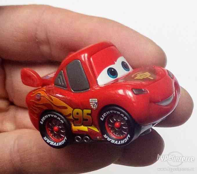 Cars 2 - Blesk McQueen - foto 2