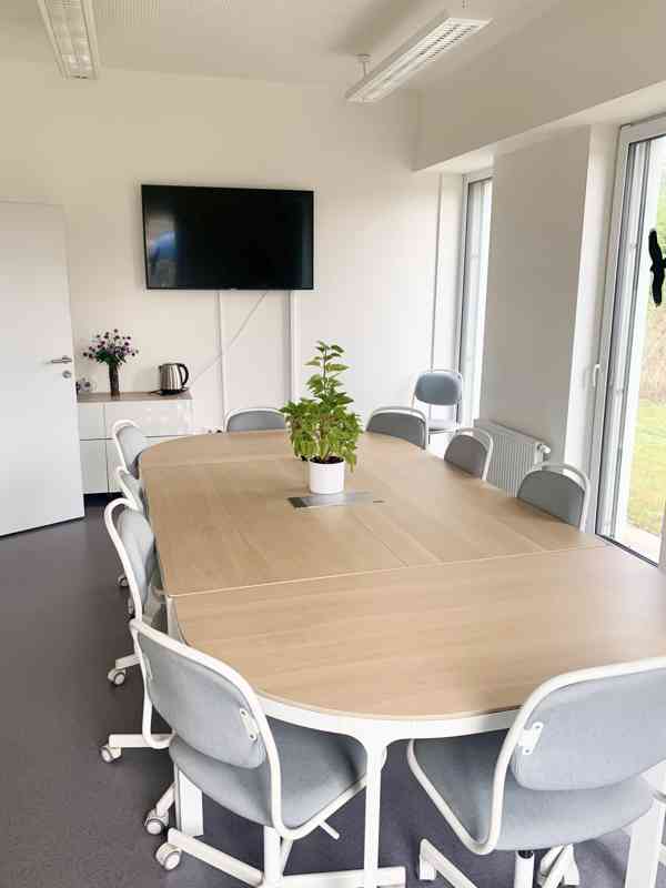 Pronájem nadstandardní kanceláře 18,2 m2 Brno, ul.Pražákova - foto 9