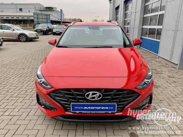 Hyundai i30 1.5, benzín, r.v. 2020 - foto 8