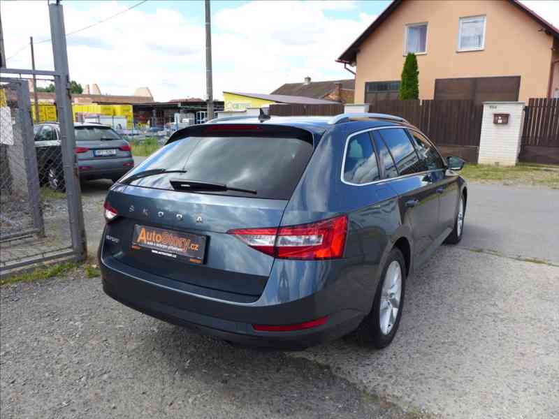 Škoda Superb 2,0 TDI LED VIRTUAL NAVI DPH - foto 3