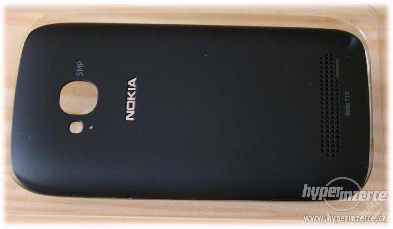 Kryt Nokia Lumia 710 - černý - foto 1