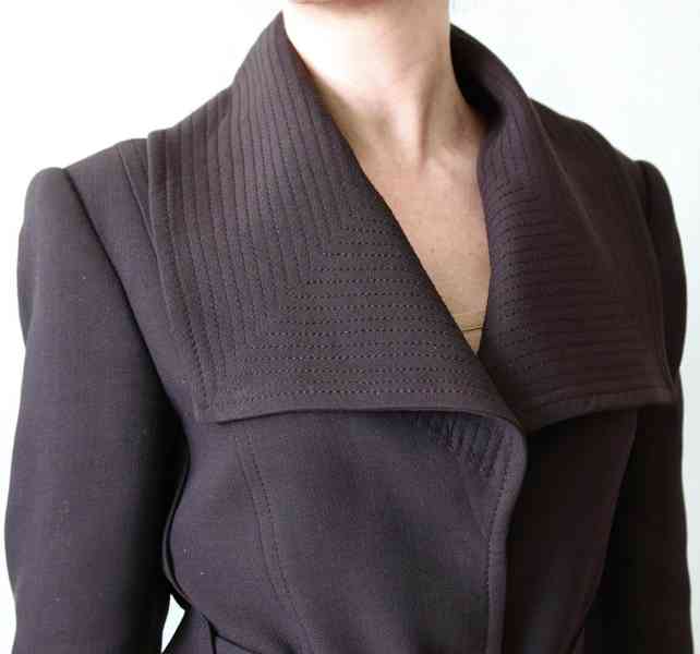 Hnědé kabátkové sáčko Zara vel.M - foto 4