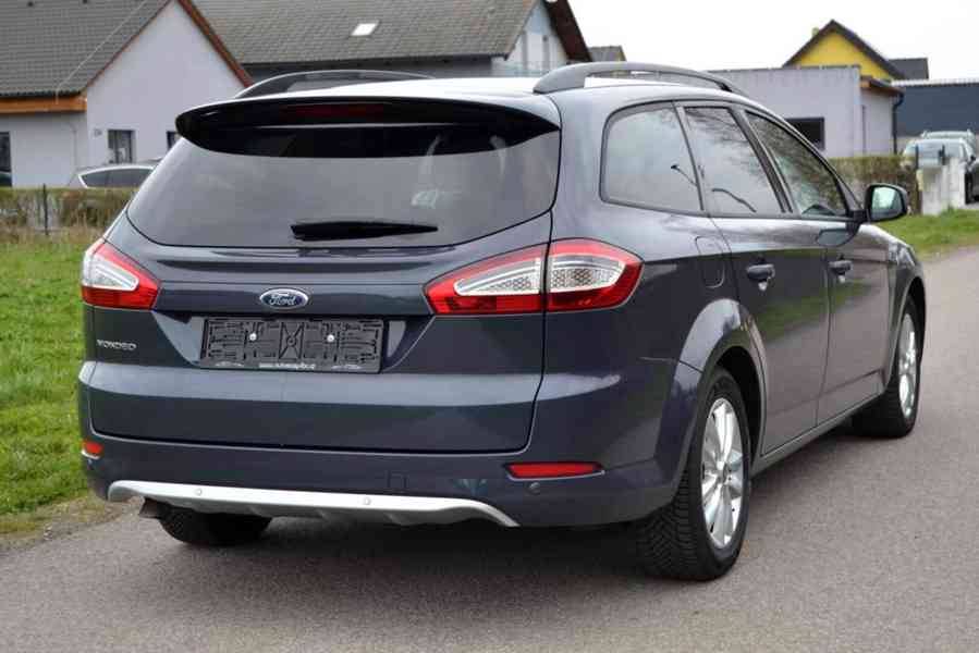 Ford Mondeo 2.0 TDCI 103kW Champions Edition kombi - foto 4