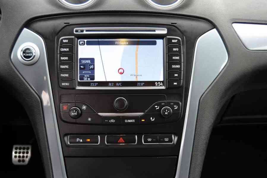 Ford Mondeo 2.0 TDCI 103kW Champions Edition kombi - foto 9