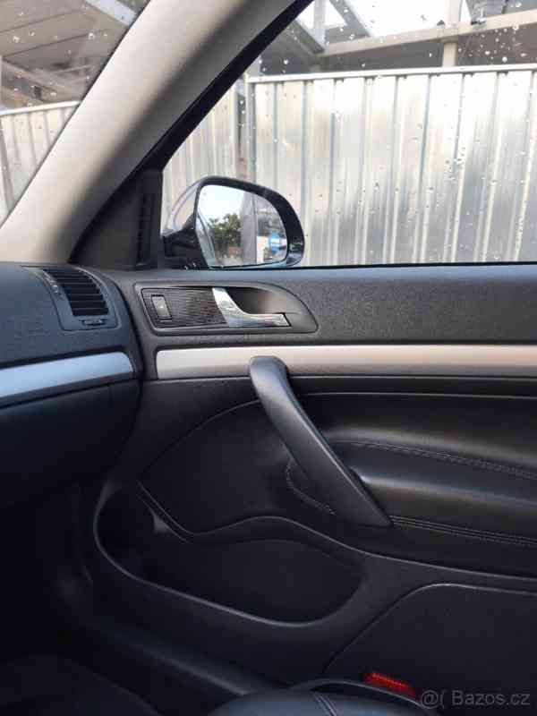 Škoda Octavia 2,0   2 fl 2013 - foto 9