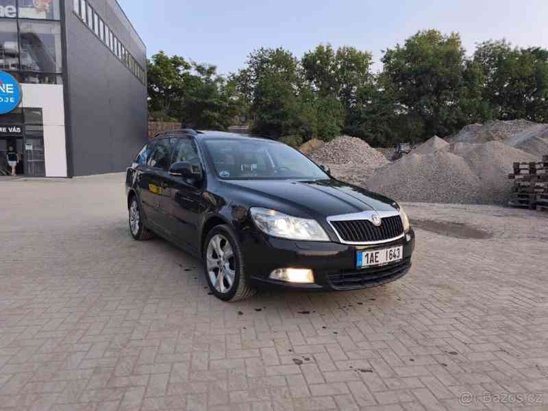 Škoda Octavia 2,0   2 fl 2013 - foto 2