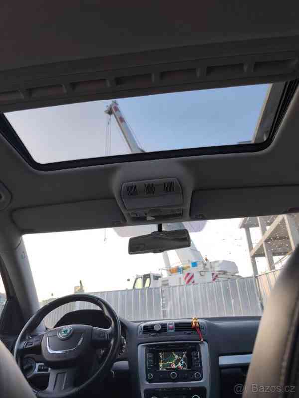 Škoda Octavia 2,0   2 fl 2013 - foto 8