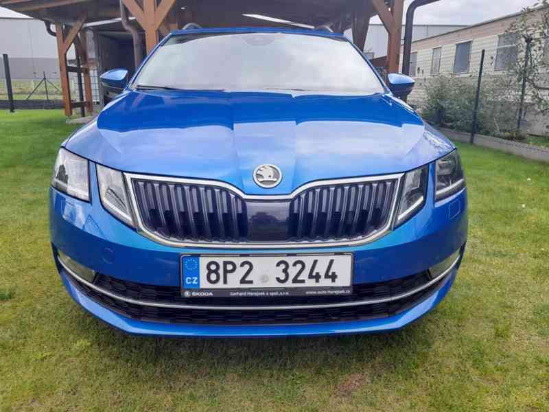 ŠKODA Octavia Combi Style 2,0 TDI 110 kW DSG - foto 8