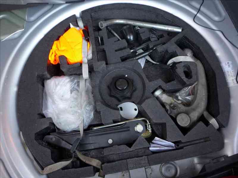 Audi A3 1,4 TFSI DIGI AC VÝHŘEV TAŽNÉ - foto 8