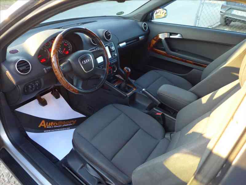 Audi A3 1,4 TFSI DIGI AC VÝHŘEV TAŽNÉ - foto 5