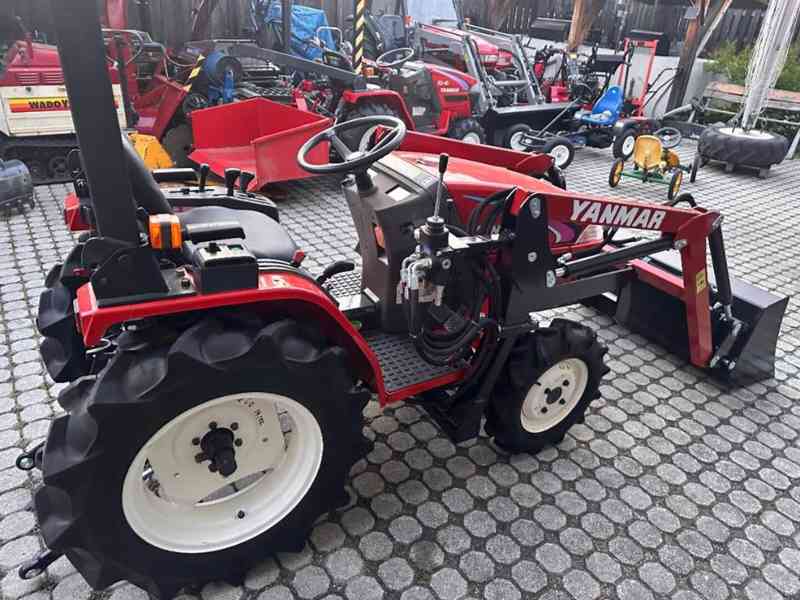 Aukce: Malý traktor Yanmar KE60 - foto 9