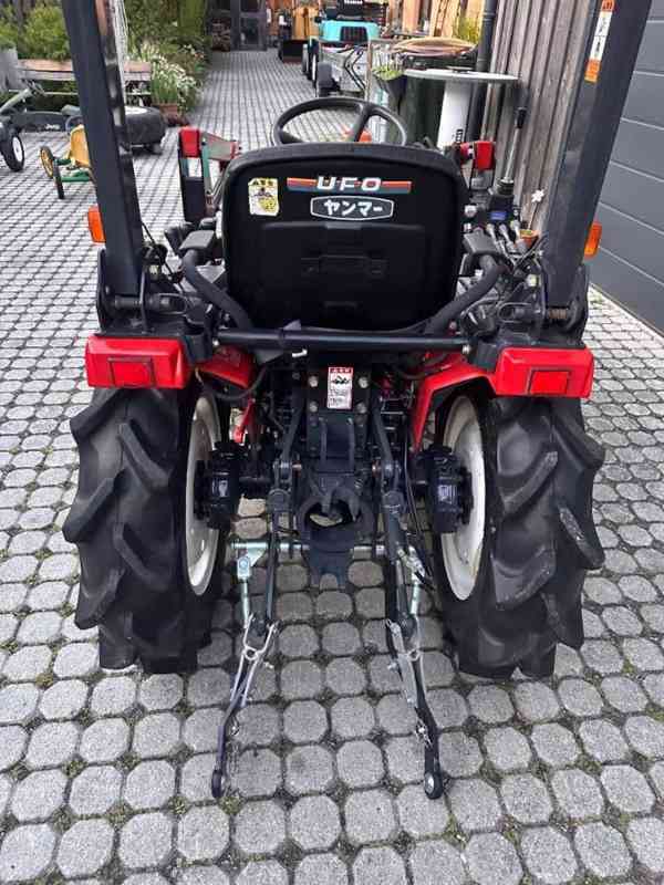 Aukce: Malý traktor Yanmar KE60 - foto 8