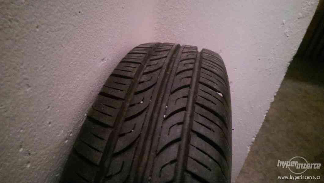 Daihatsu Cuore R12 4x100 + letní pneu - foto 4