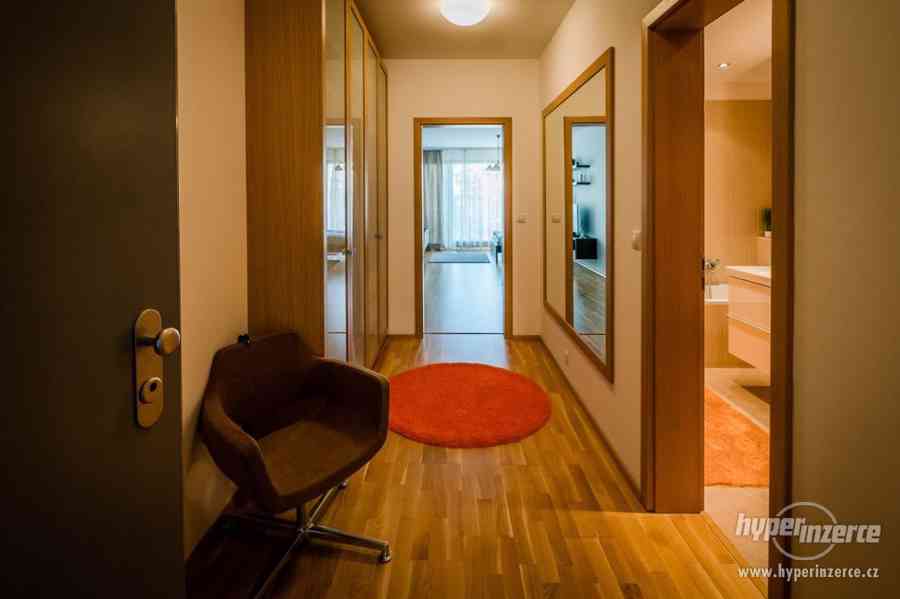 Pronajem bytu 1+ Kk Rezidence Korunní - foto 8