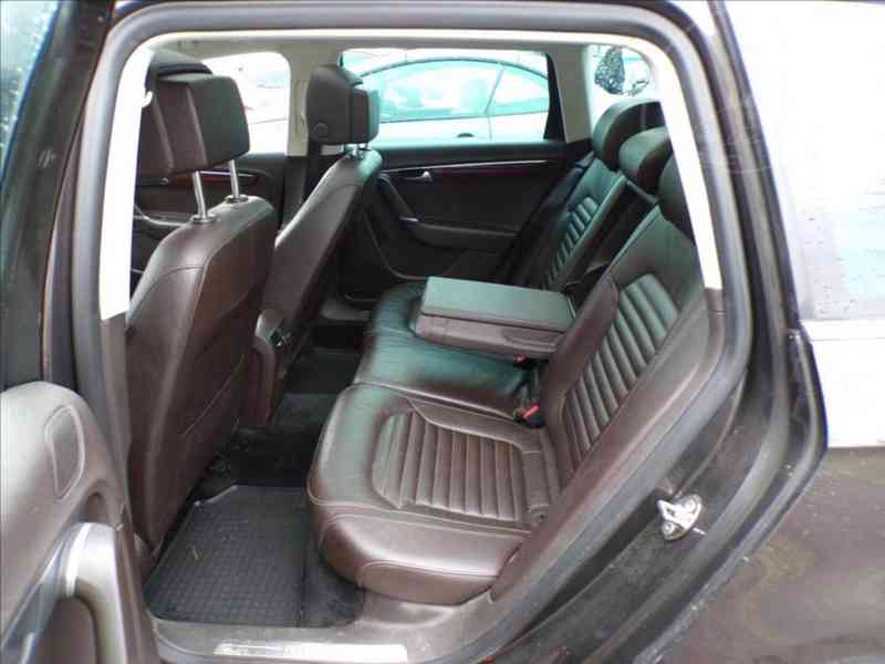 Volkswagen Passat 2,0 TDI DSG,125kW - foto 11