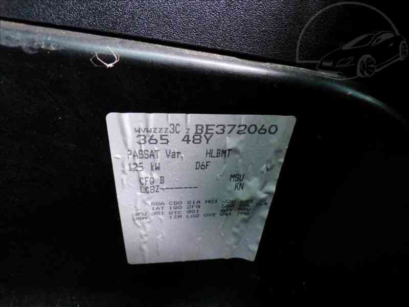 Volkswagen Passat 2,0 TDI DSG,125kW - foto 14