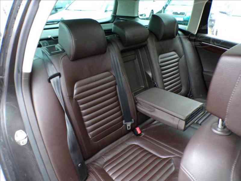 Volkswagen Passat 2,0 TDI DSG,125kW - foto 16
