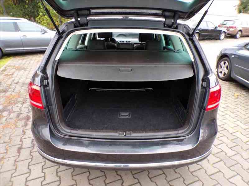 Volkswagen Passat 2,0 TDI DSG,125kW - foto 13