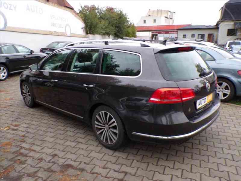 Volkswagen Passat 2,0 TDI DSG,125kW - foto 4